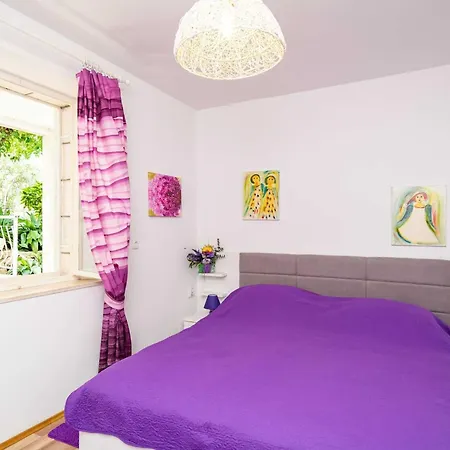 Lejlighed & Mara & Petrunjela - Two Bedroom With Terrace And Sea View