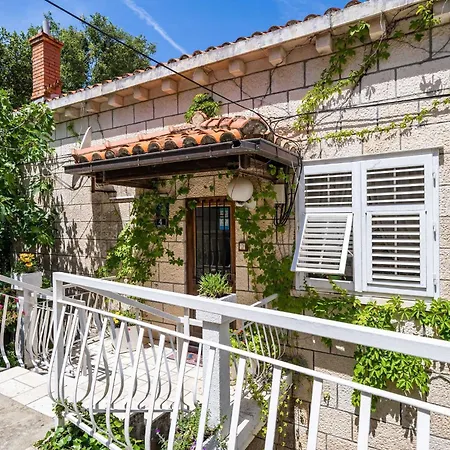 & Mara & Petrunjela - Two Bedroom With Terrace And Sea View Lejlighed