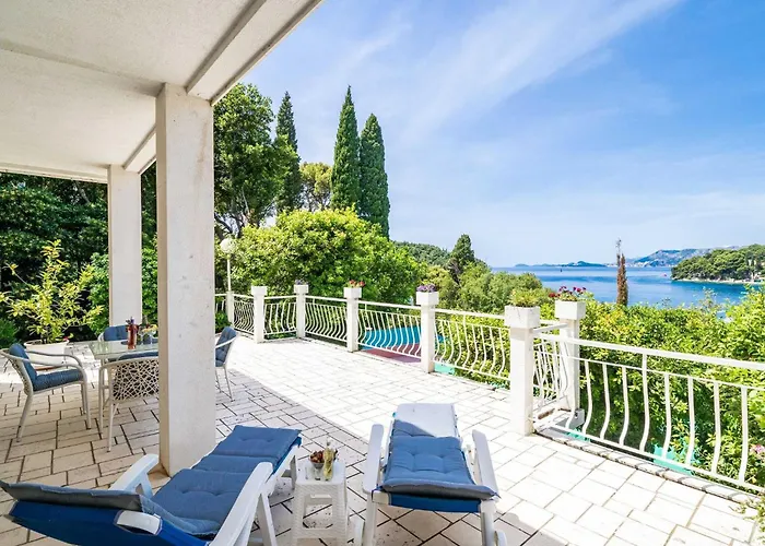 & Mara & Petrunjela - Two Bedroom With Terrace And Sea View Apartament *