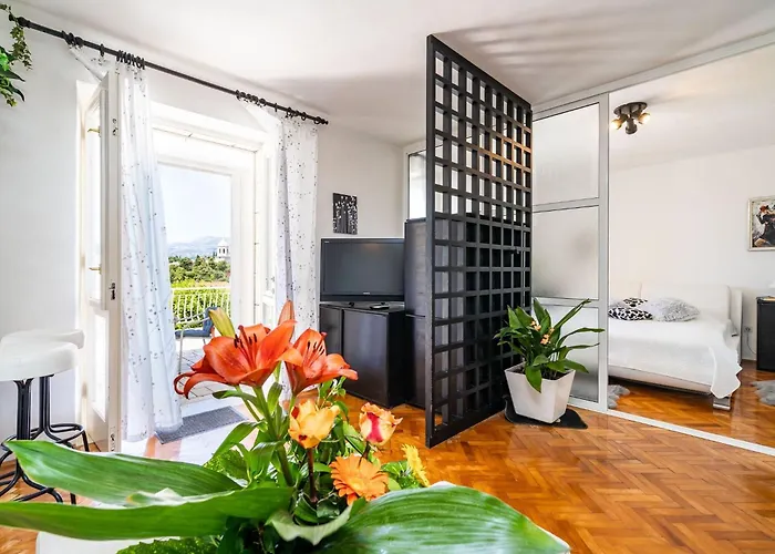 & Mara & Petrunjela - Two Bedroom With Terrace And Sea View *