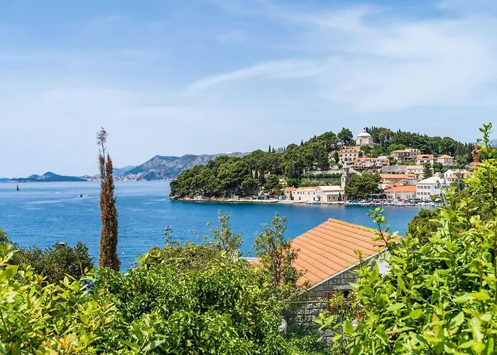 & Mara & Petrunjela - Two Bedroom With Terrace And Sea View Apartament Cavtat