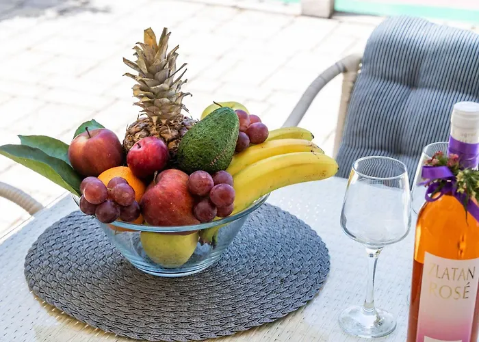 & Mara & Petrunjela - Two Bedroom With Terrace And Sea View Apartament *