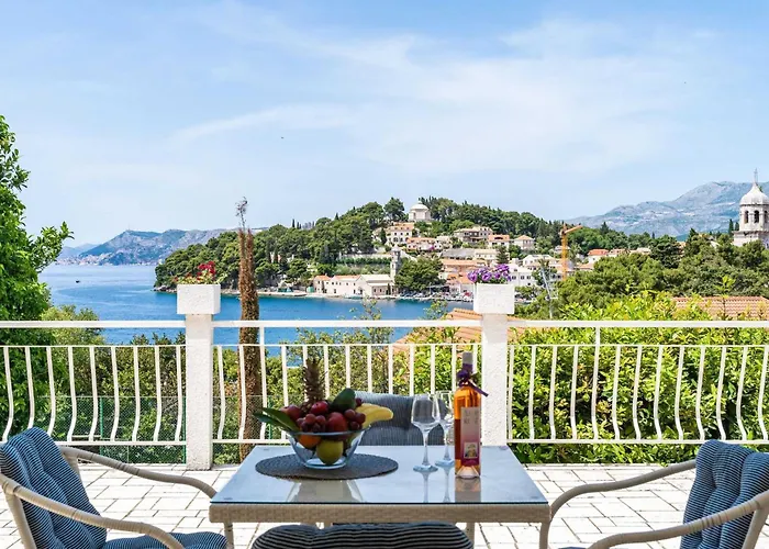 & Mara & Petrunjela - Two Bedroom With Terrace And Sea View Apartament