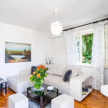 & Mara & Petrunjela - Two Bedroom With Terrace And Sea View