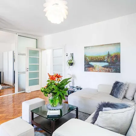 & Mara & Petrunjela - Two Bedroom With Terrace And Sea View Apartment Cavtat