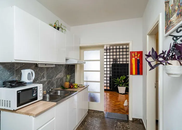 & Mara & Petrunjela - Two Bedroom With Terrace And Sea View 公寓 *